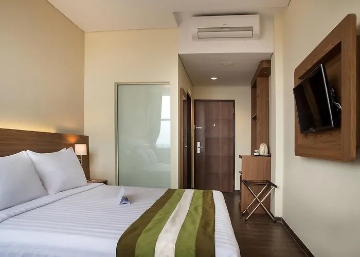 Grand Whiz Poins Simatupang Jakarta