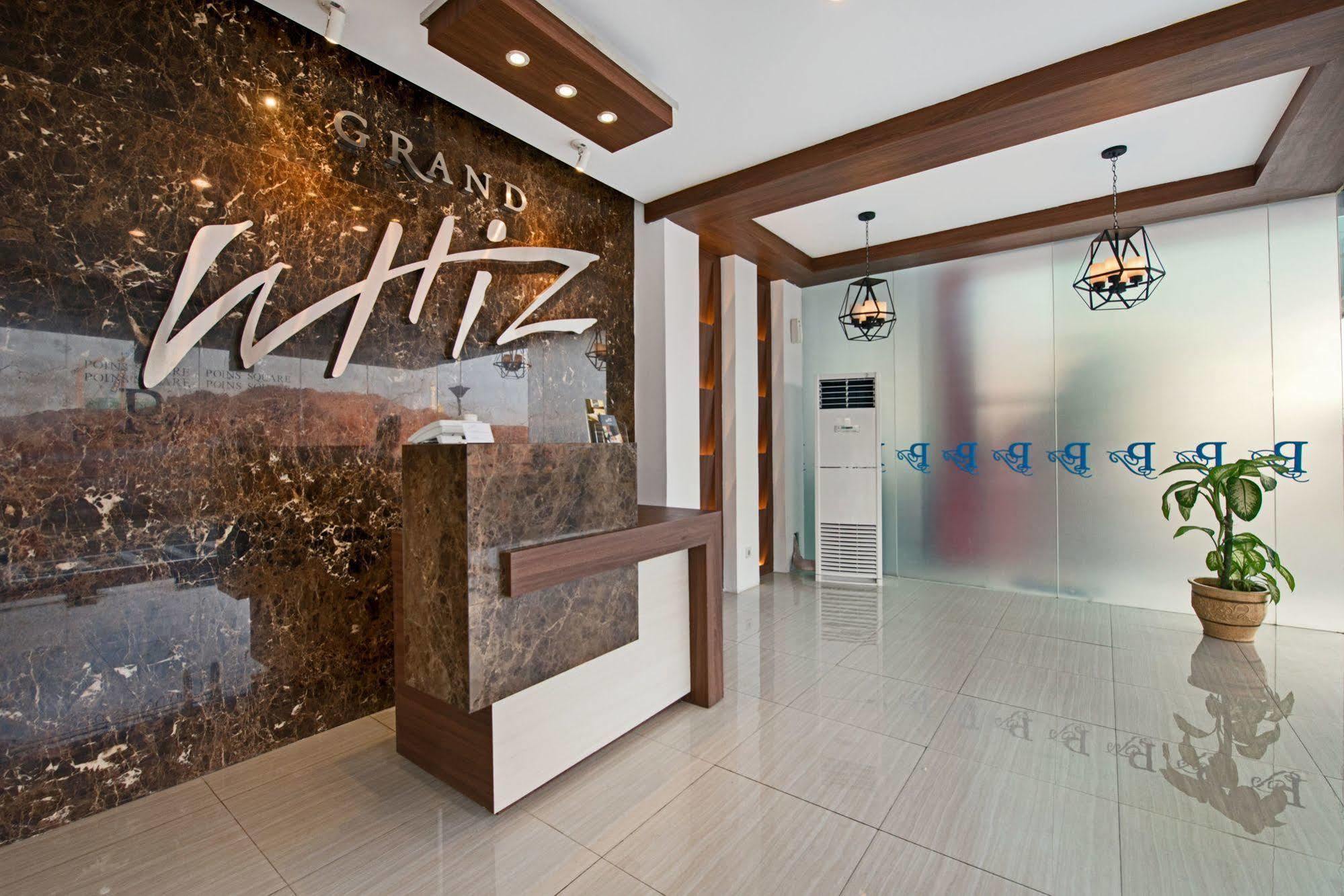 Grand Whiz Poins Simatupang Jakarta Hotel 4*